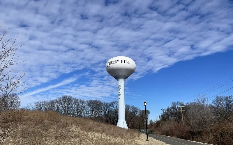 Cherry Hill NJ water tower from Garden State Pavilions